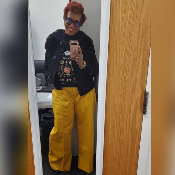 Funky Polyurethane Wide Leg Pants - Picture 4 of 4